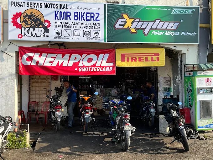 KMR Bikerz (Kakimoto Racing)