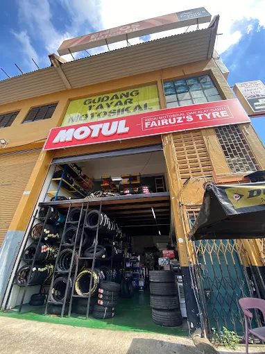 Fairuz's Tyre @ Tanah Tampoi. Gudang Tayar Motosikal JB (Bengkel Motor) Johor Bahru